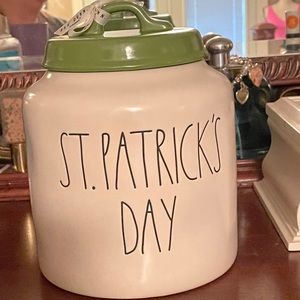 Rae Dunn St. Patrick’s Day Large Jar NWT